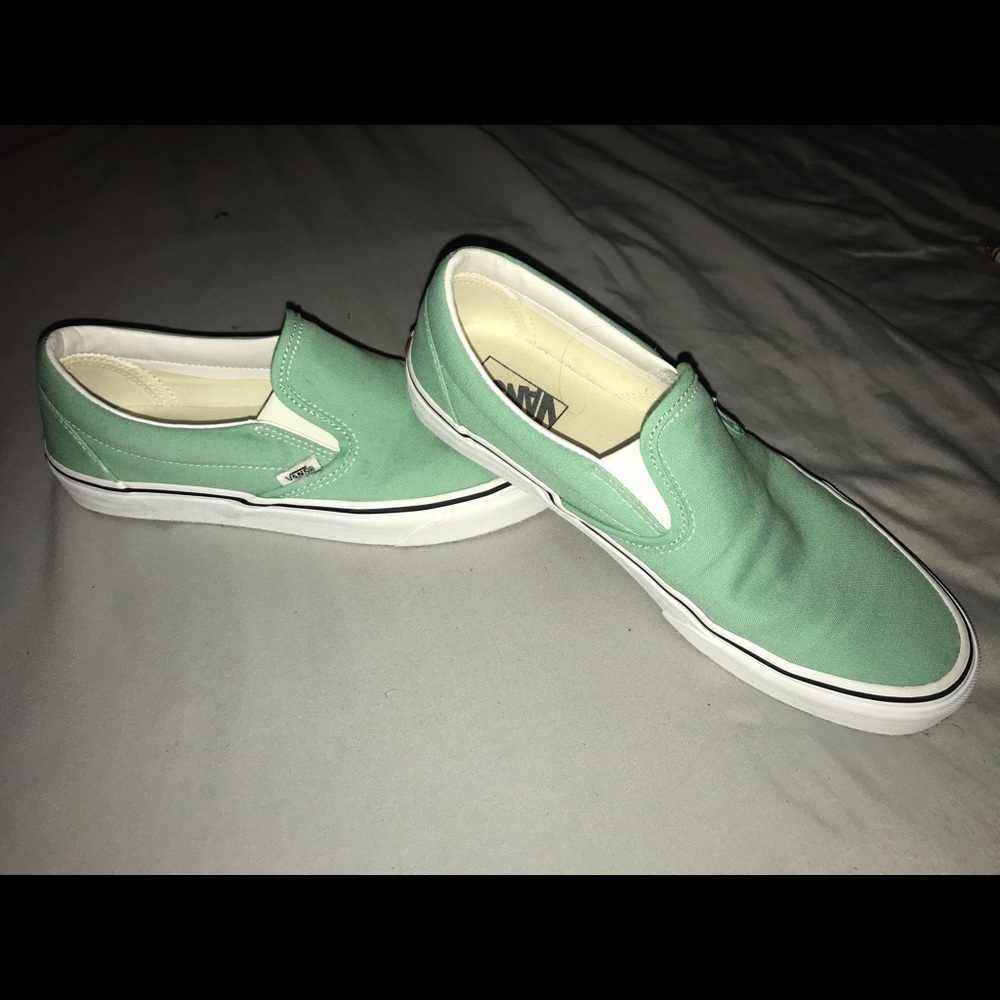 Neptune Green/ True White Slip On Vans